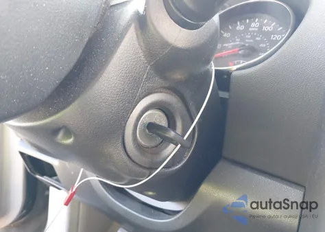 2014 Nissan Rogue Select S из США, поврежденный, VIN JN8AS5MT2EW605064